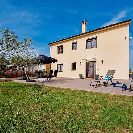 Cal Bianca 878 Apartamento *