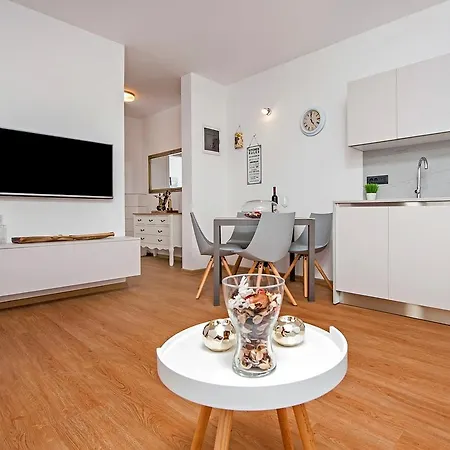 Cal Bianca 878 Apartamento Rovinj